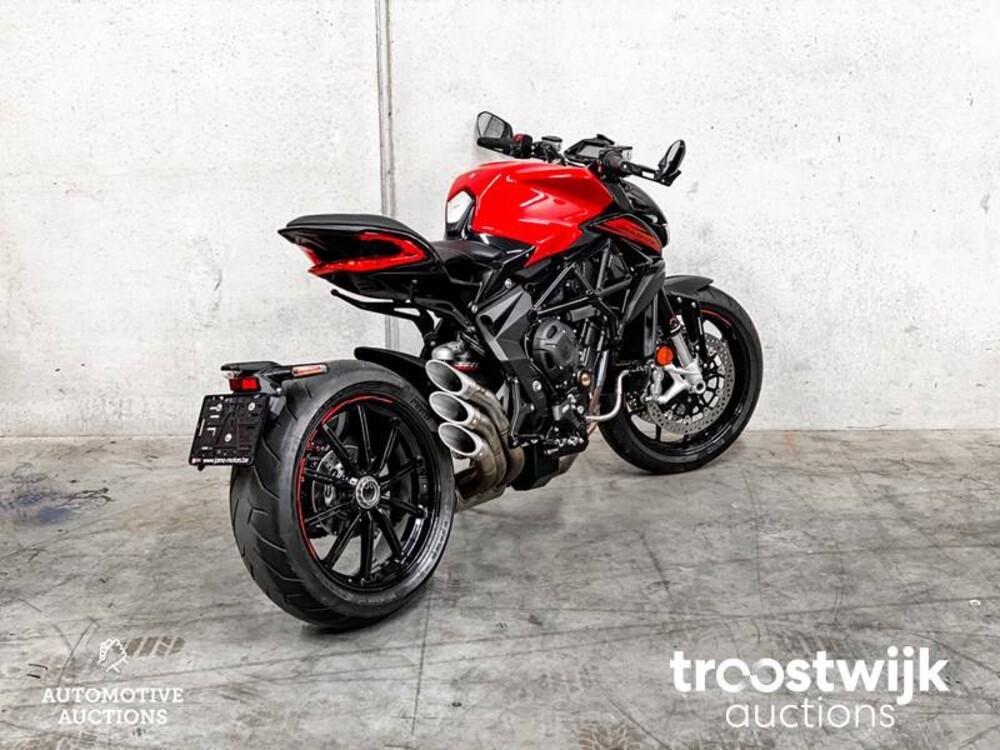 MV Agusta Rosso Dragster 798cc 110pk 2020 -Fabrieksgarantie-