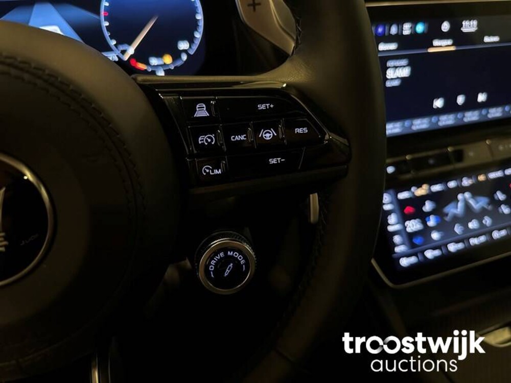 Maserati Grecale Trofeo 3.0 V6 531pk 2022 -Fabrieksgarantie-