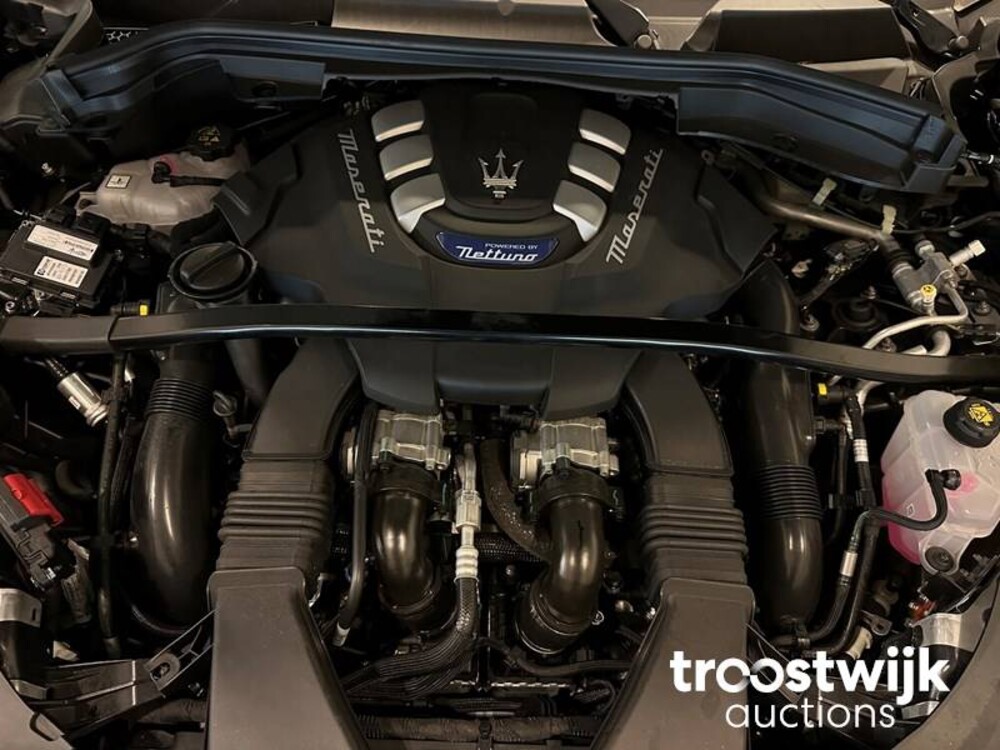 Maserati Grecale Trofeo 3.0 V6 531pk 2022 -Fabrieksgarantie-
