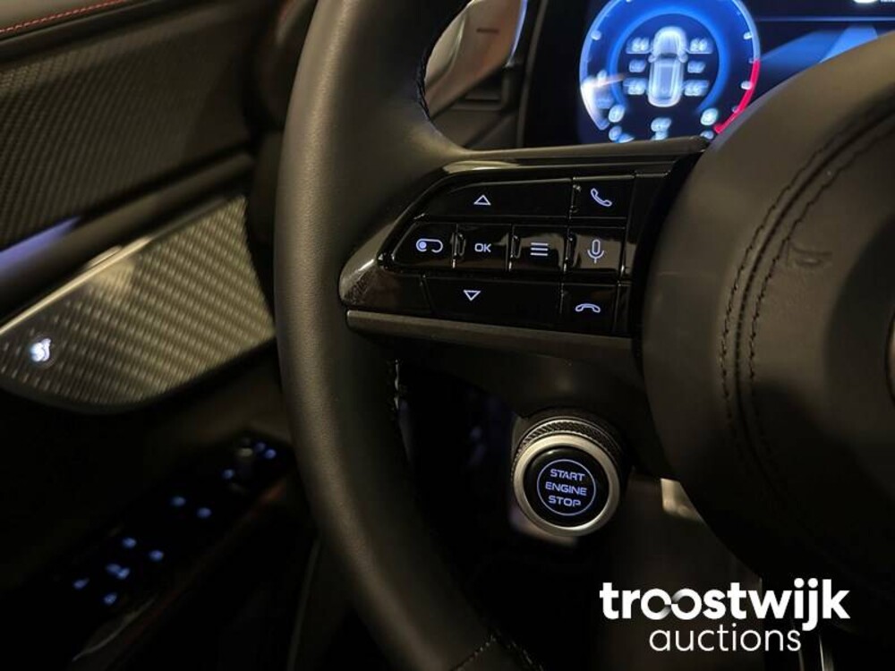 Maserati Grecale Trofeo 3.0 V6 531pk 2022 -Fabrieksgarantie-