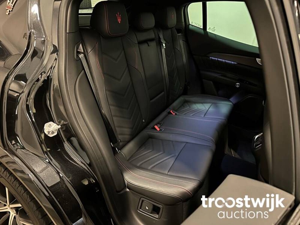 Maserati Grecale Trofeo 3.0 V6 531pk 2022 -Fabrieksgarantie-