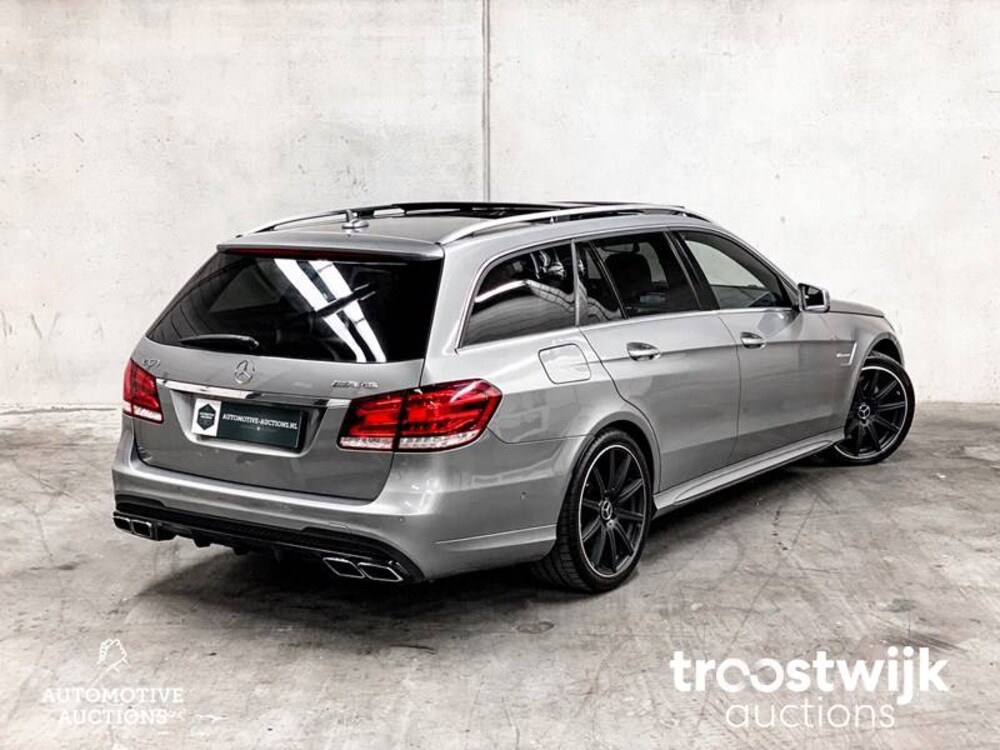 Mercedes-Benz E63 AMG 5.5 V8 4Matic 557pk 2014, S-420-BS