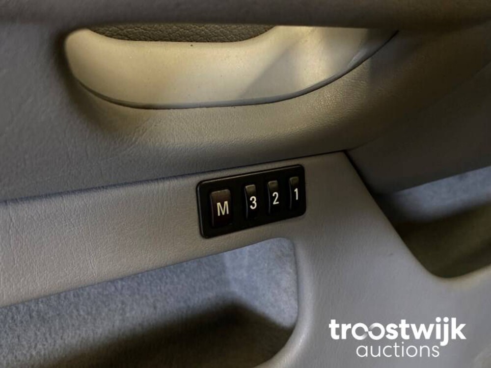 Alpina D10 3.0 BITURBO  245pk 2001, 26-LK-KP