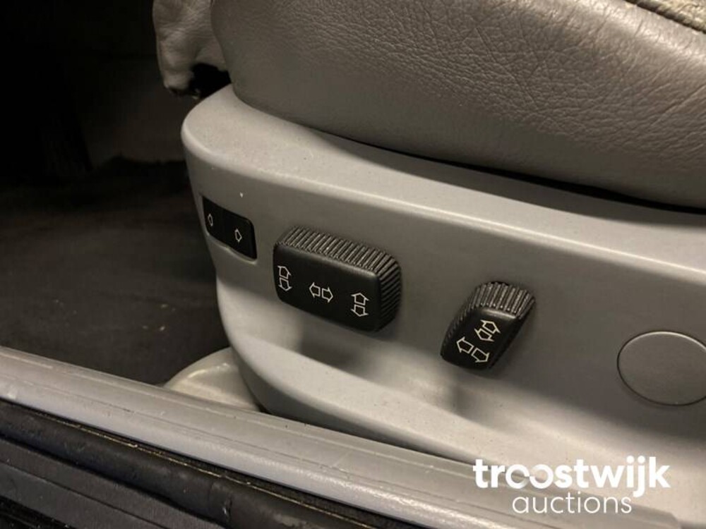 Alpina D10 3.0 BITURBO  245pk 2001, 26-LK-KP