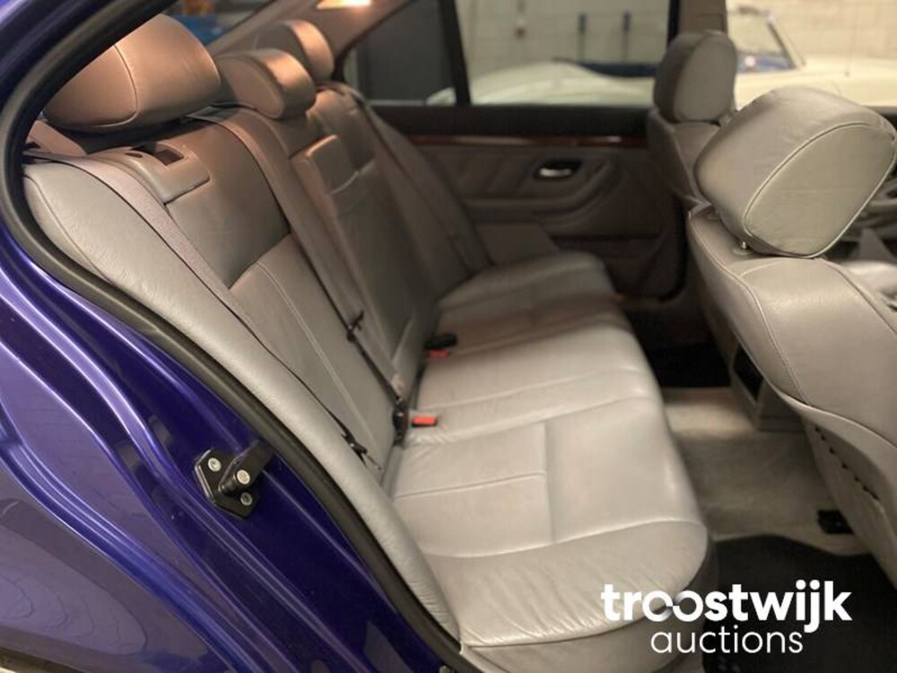 Alpina D10 3.0 BITURBO  245pk 2001, 26-LK-KP