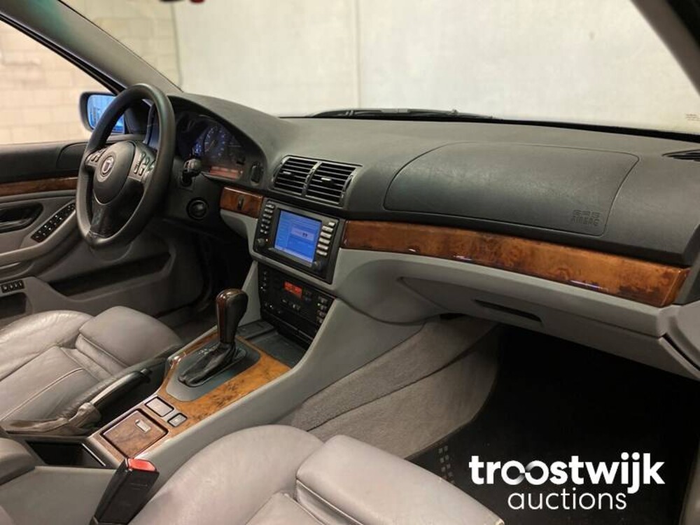 Alpina D10 3.0 BITURBO  245pk 2001, 26-LK-KP