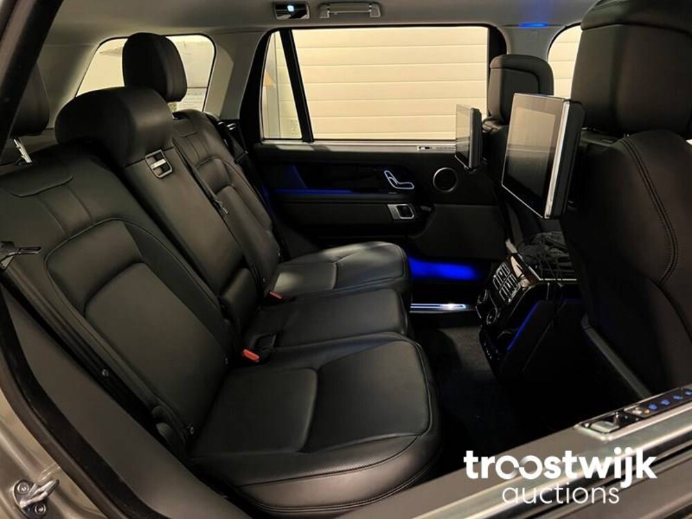 Land Rover Range Rover P400e LWB Vogue 300pk 2019 -Orig. NL-, ZS-391-P