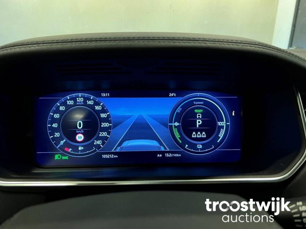 Land Rover Range Rover P400e LWB Vogue 300pk 2019 -Orig. NL-, ZS-391-P