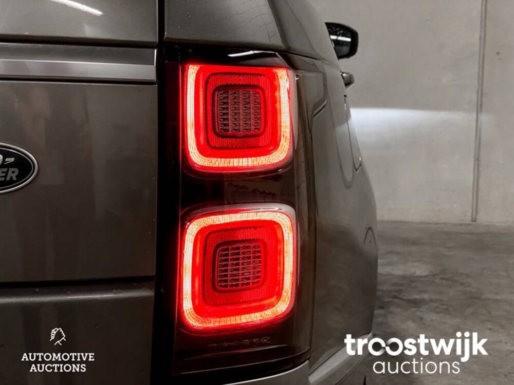 Land Rover Range Rover P400e LWB Vogue 300pk 2019 -Orig. NL-, ZS-391-P