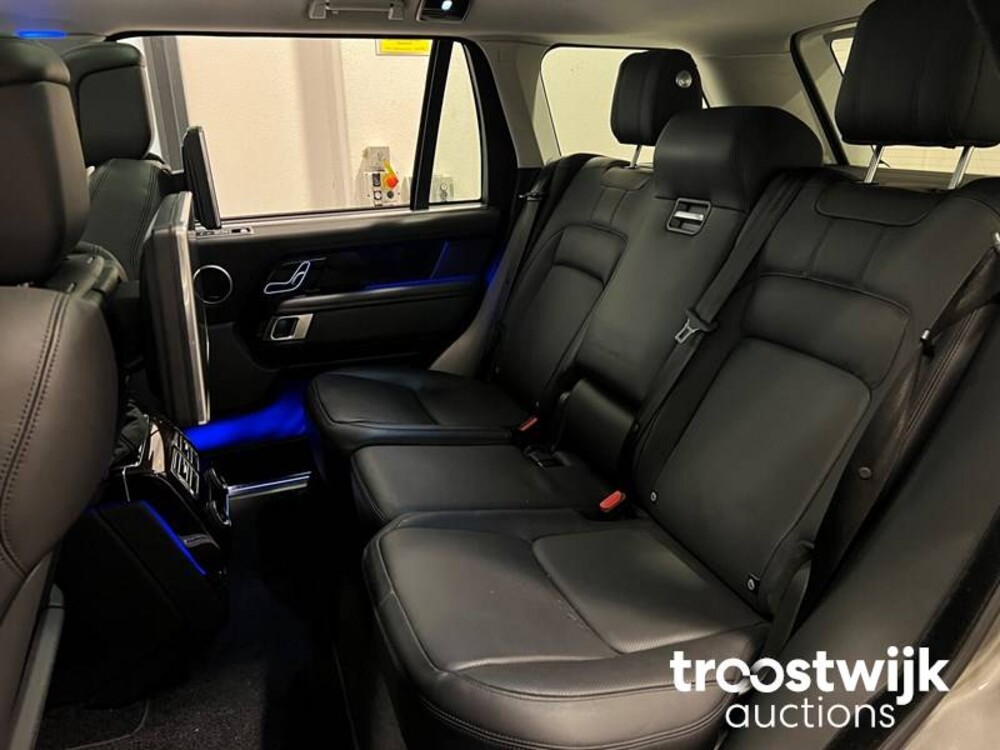 Land Rover Range Rover P400e LWB Vogue 300pk 2019 -Orig. NL-, ZS-391-P