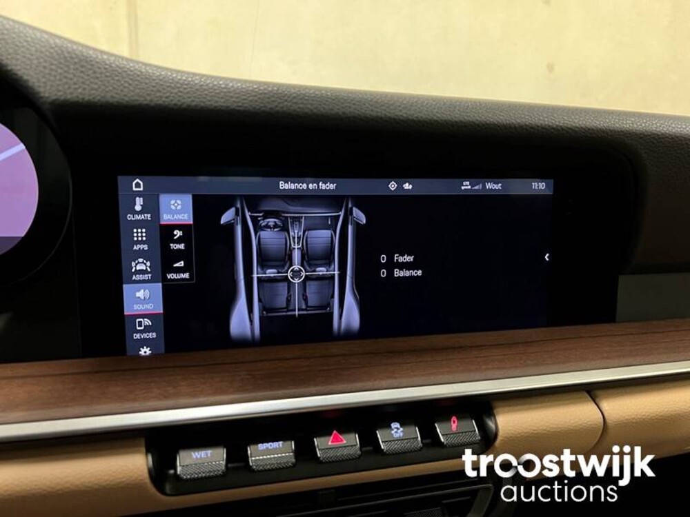 Porsche 911 Carrera S 992 3.0  Neu-Modell 450PS 2019 -Orig. NL-, G-954-LZ