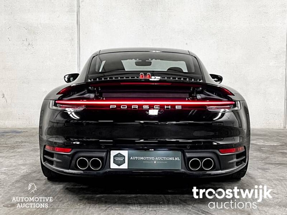 Porsche 911 Carrera S 992 3.0  Neu-Modell 450PS 2019 -Orig. NL-, G-954-LZ
