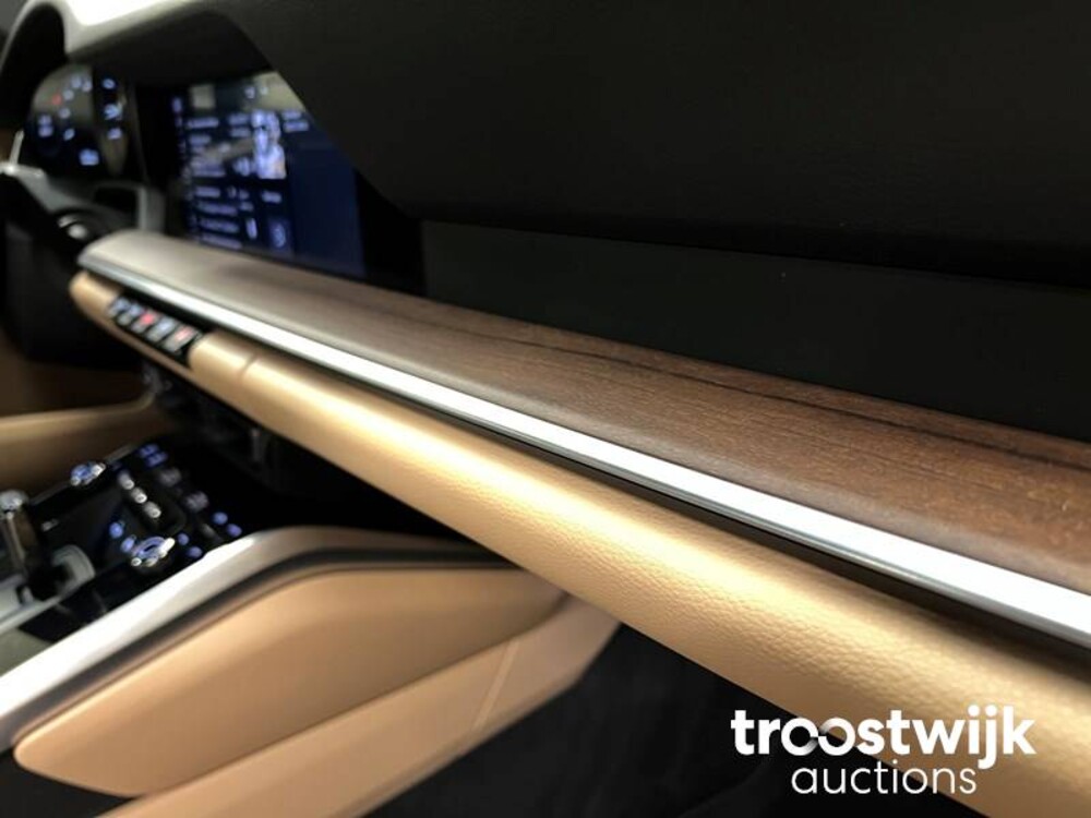 Porsche 911 Carrera S 992 3.0  Neu-Modell 450PS 2019 -Orig. NL-, G-954-LZ