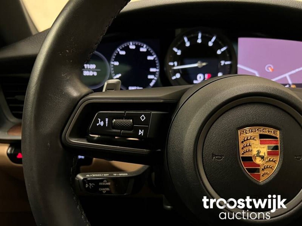 Porsche 911 Carrera S 992 3.0  Neu-Modell 450PS 2019 -Orig. NL-, G-954-LZ