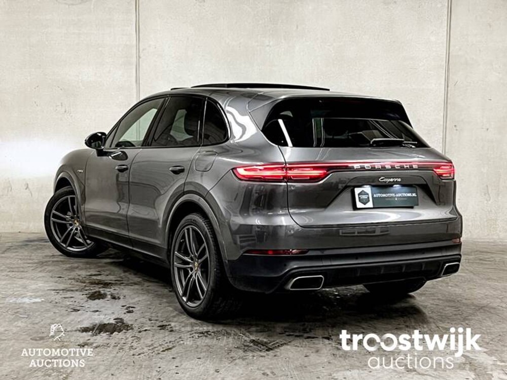 Porsche Cayenne E-Hybrid 3.0 V6 Sport-Chrono 465PS 2019, K-017-GX