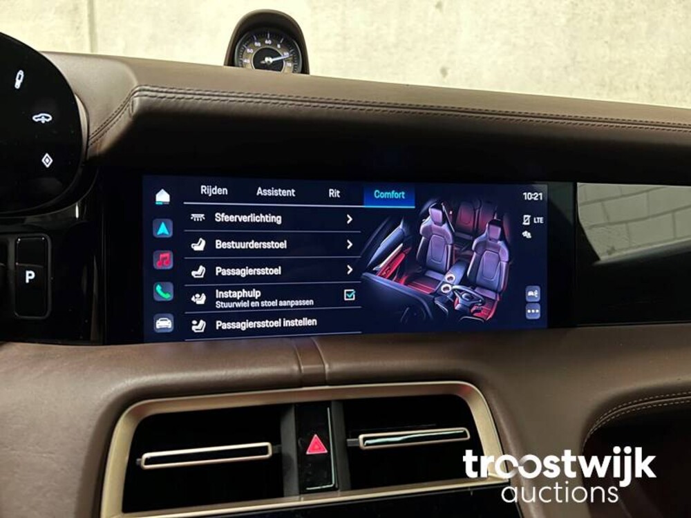 Porsche Taycan 4S PERFORMANCE  Sport-Design Sport-Chrono 489PS 2020