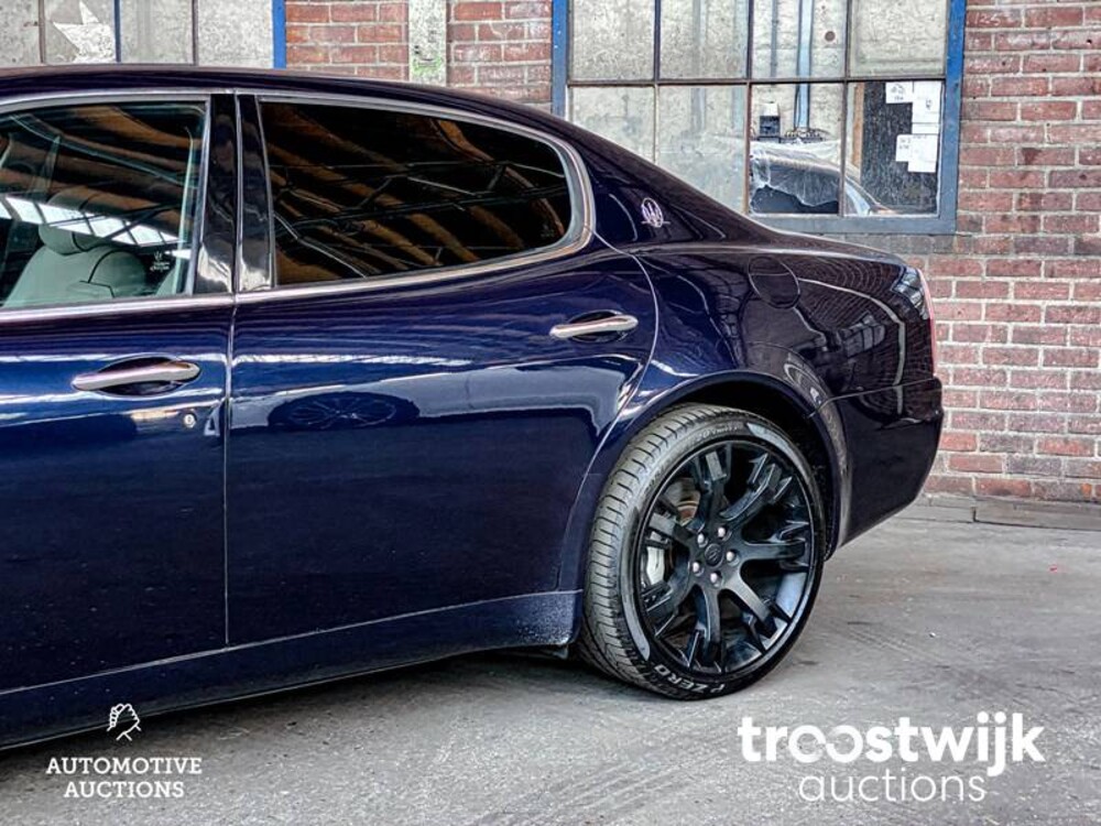 Maserati Quattroporte Executive GT 4.2 V8 ZF 400PS 2007 -Youngtimer-