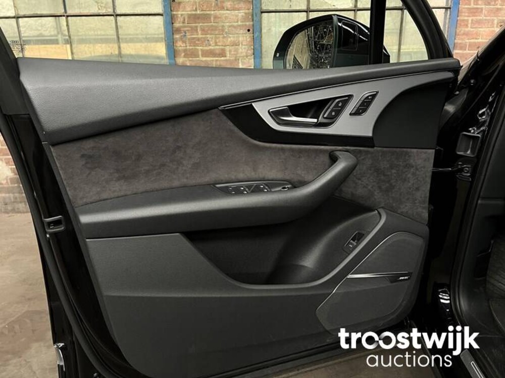 Audi Q7 E-Tron 3.0 V6 TDI Quattro 373 PS Plug-In-Hybrid NW Modell 2017