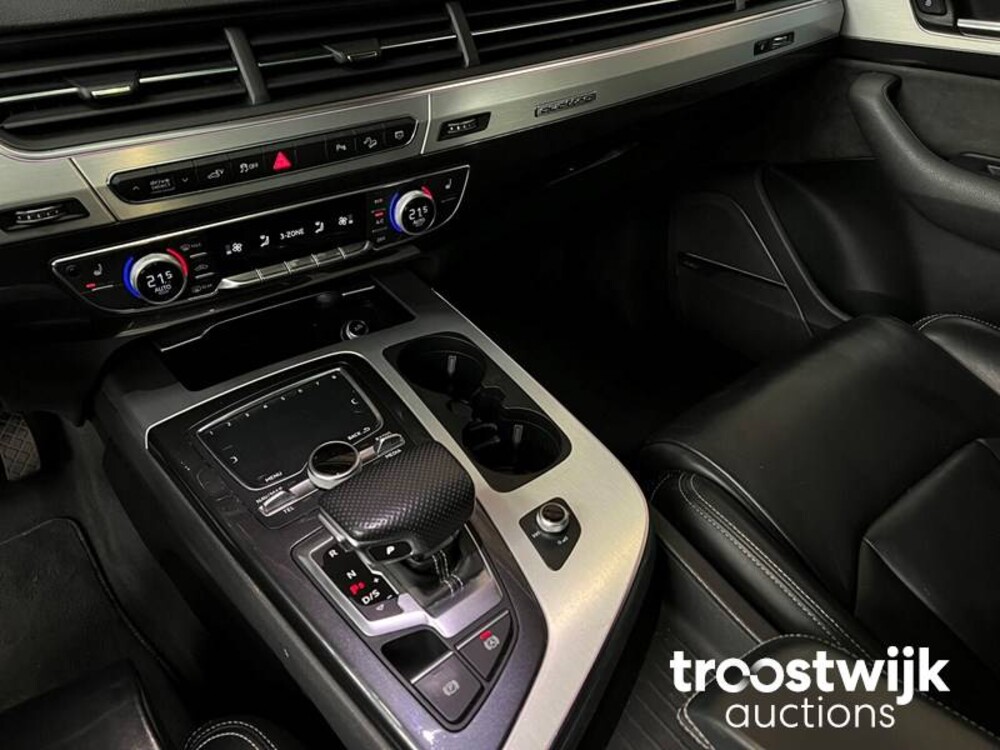 Audi Q7 E-Tron 3.0 V6 TDI Quattro 373 PS Plug-In-Hybrid NW Modell 2017