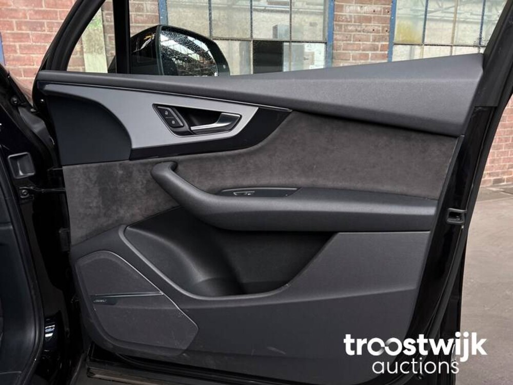 Audi Q7 E-Tron 3.0 V6 TDI Quattro 373 PS Plug-In-Hybrid NW Modell 2017