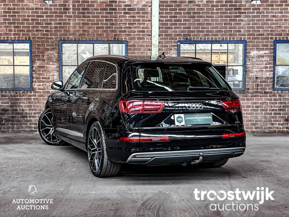 Audi Q7 E-Tron 3.0 V6 TDI Quattro 373 PS Plug-In-Hybrid NW Modell 2017