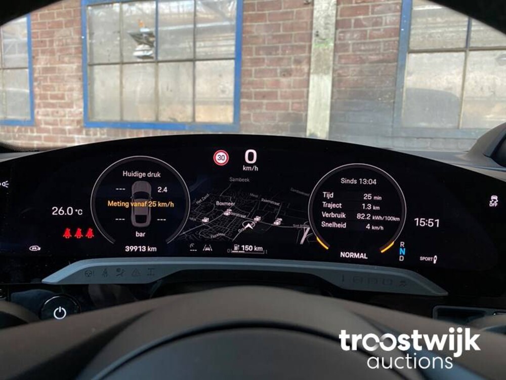 Porsche Taycan PERFORMANCE 84kWh Sport Chrono 381hp 2021 Herstellergarantie -Orig. NL-, L-982-RT