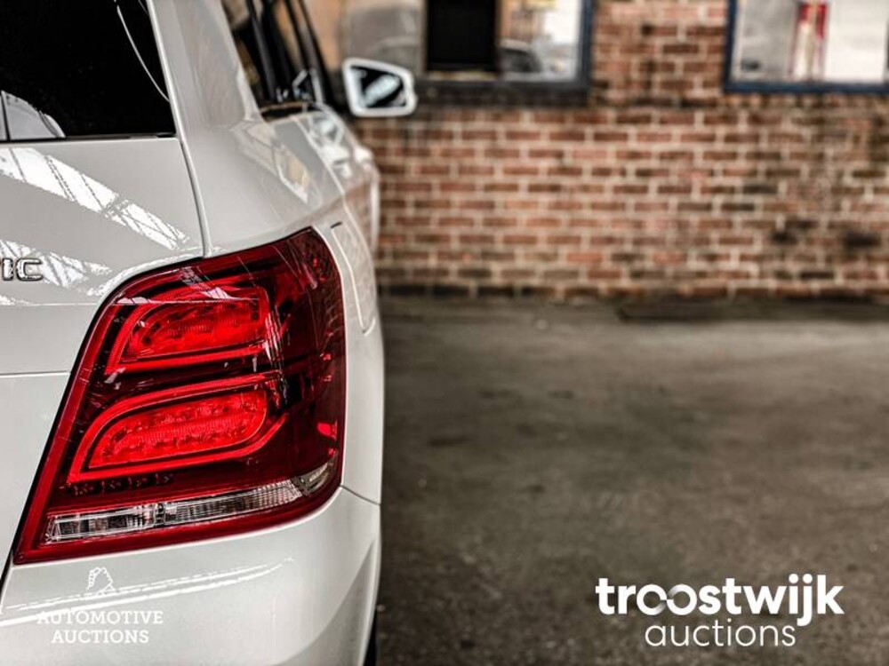 Mercedes-Benz GLK350 CDI 3.0 V6 4Matic Mercedes-Benz GLK350 CDI 4Matic 265PS 2014 GLK-Klasse