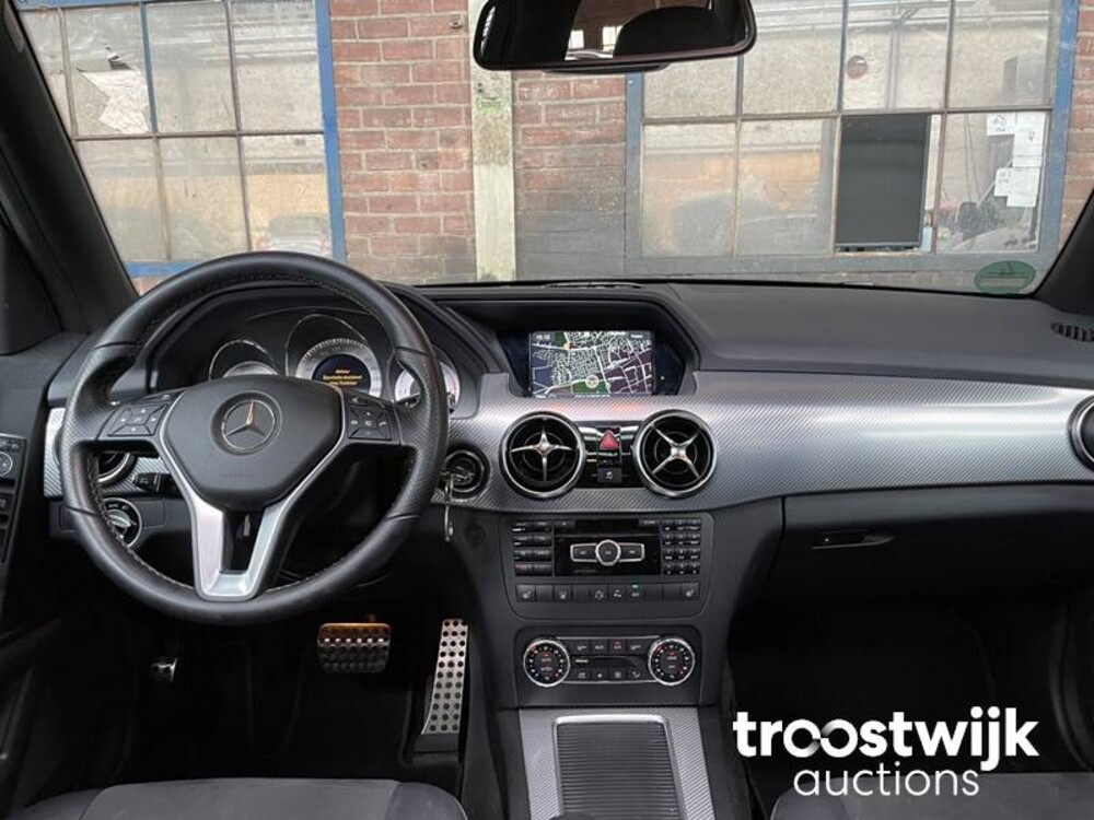 Mercedes-Benz GLK350 CDI 3.0 V6 4Matic Mercedes-Benz GLK350 CDI 4Matic 265PS 2014 GLK-Klasse