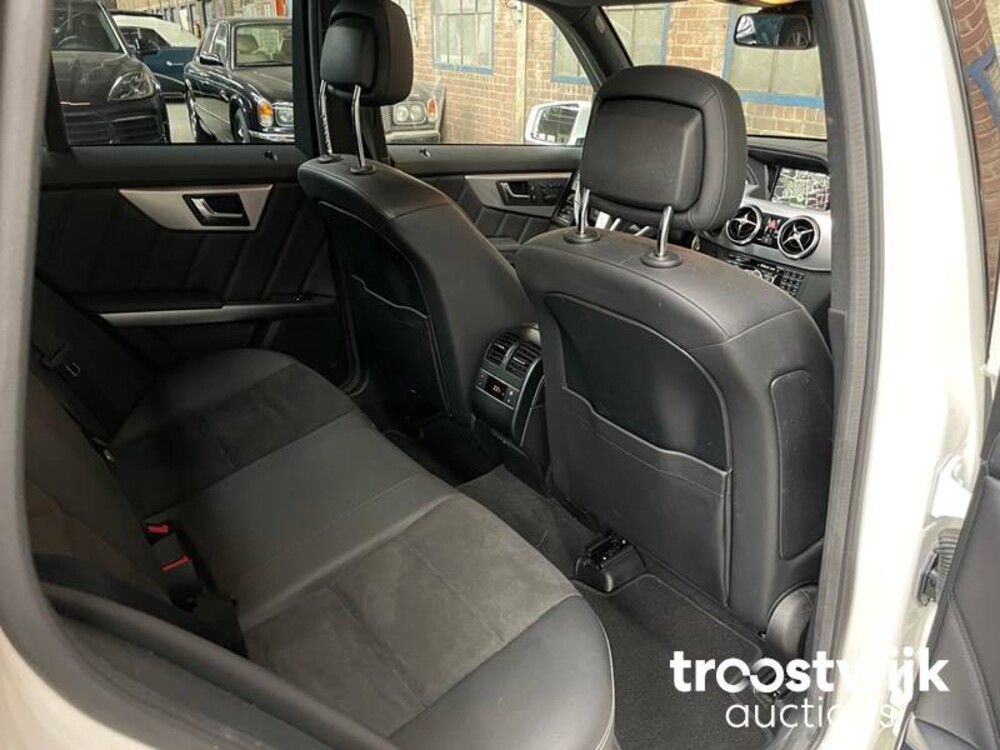 Mercedes-Benz GLK350 CDI 3.0 V6 4Matic Mercedes-Benz GLK350 CDI 4Matic 265PS 2014 GLK-Klasse