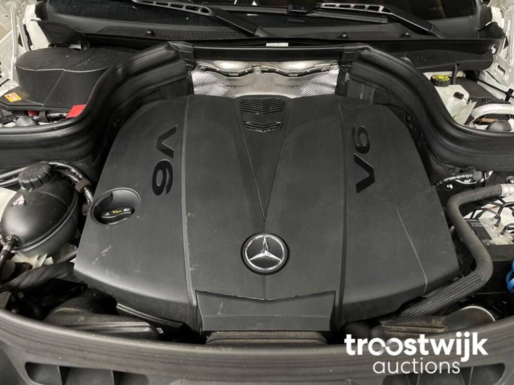 Mercedes-Benz GLK350 CDI 3.0 V6 4Matic Mercedes-Benz GLK350 CDI 4Matic 265PS 2014 GLK-Klasse