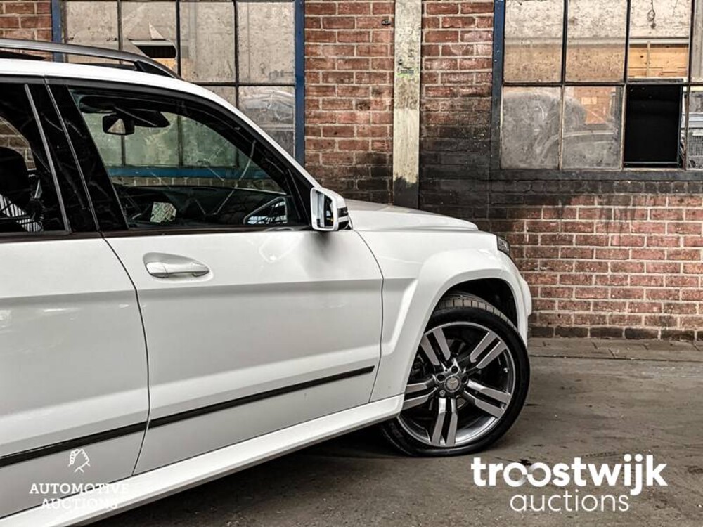 Mercedes-Benz GLK350 CDI 3.0 V6 4Matic Mercedes-Benz GLK350 CDI 4Matic 265PS 2014 GLK-Klasse