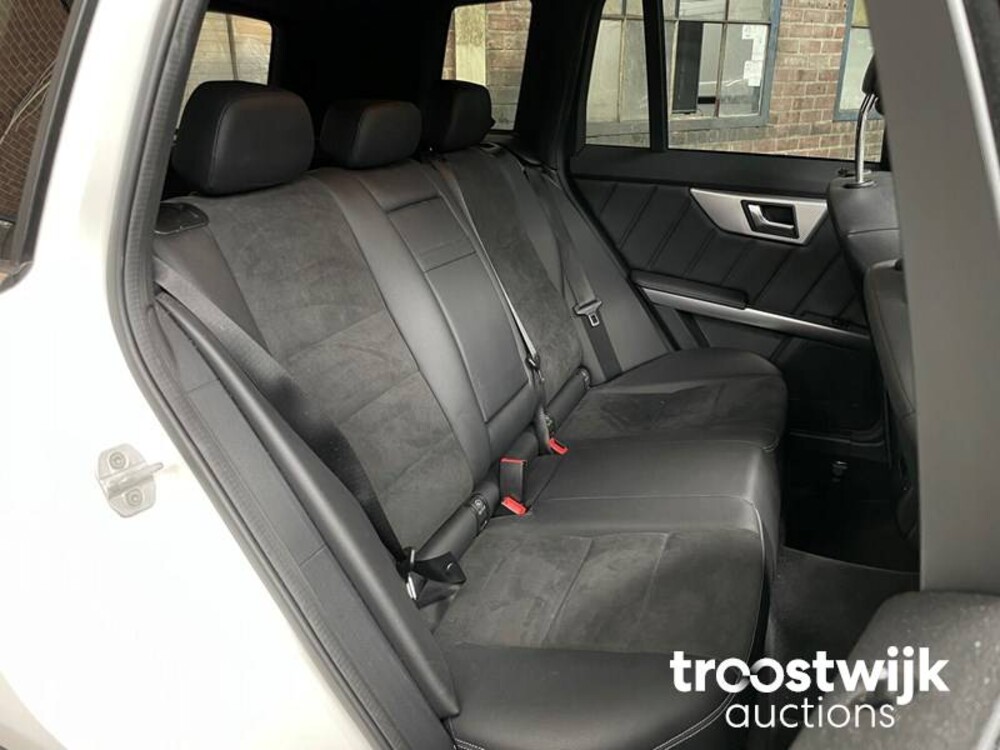 Mercedes-Benz GLK350 CDI 3.0 V6 4Matic Mercedes-Benz GLK350 CDI 4Matic 265PS 2014 GLK-Klasse