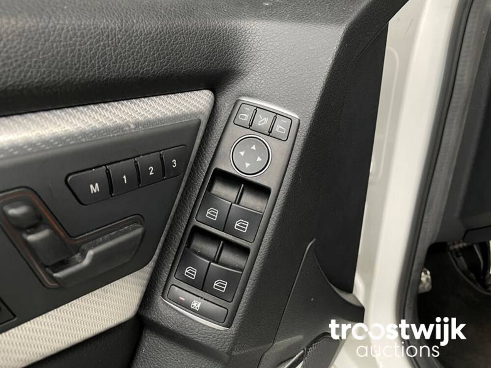 Mercedes-Benz GLK350 CDI 3.0 V6 4Matic Mercedes-Benz GLK350 CDI 4Matic 265PS 2014 GLK-Klasse