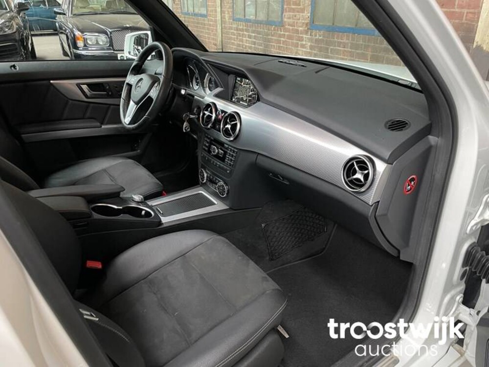 Mercedes-Benz GLK350 CDI 3.0 V6 4Matic Mercedes-Benz GLK350 CDI 4Matic 265PS 2014 GLK-Klasse