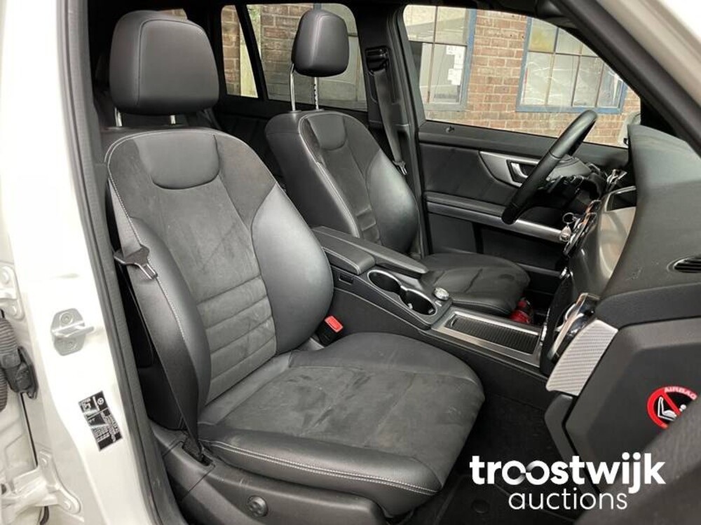 Mercedes-Benz GLK350 CDI 3.0 V6 4Matic Mercedes-Benz GLK350 CDI 4Matic 265PS 2014 GLK-Klasse