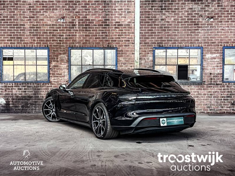 Porsche Taycan Sport Turismo PERFORMANCE ACCU Sport Chrono 326 PS 2023