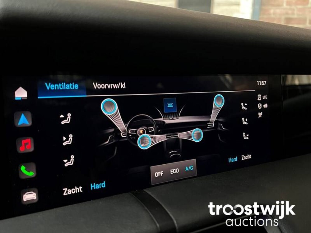 Porsche Taycan Sport Turismo PERFORMANCE ACCU Sport Chrono 326 PS 2023