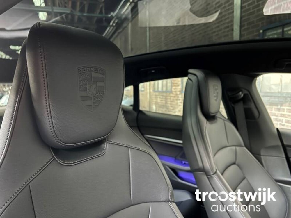 Porsche Taycan Sport Turismo PERFORMANCE ACCU Sport Chrono 326 PS 2023