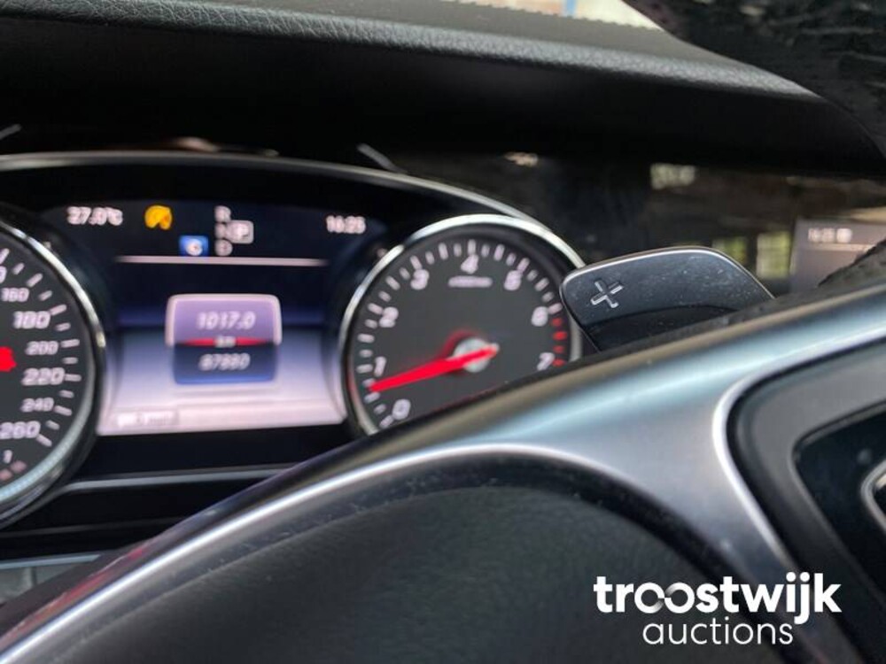 Mercedes-Benz E200 25th Anniversary Edition E-klasse Cabriolet 184PS 2017, K-100-KP