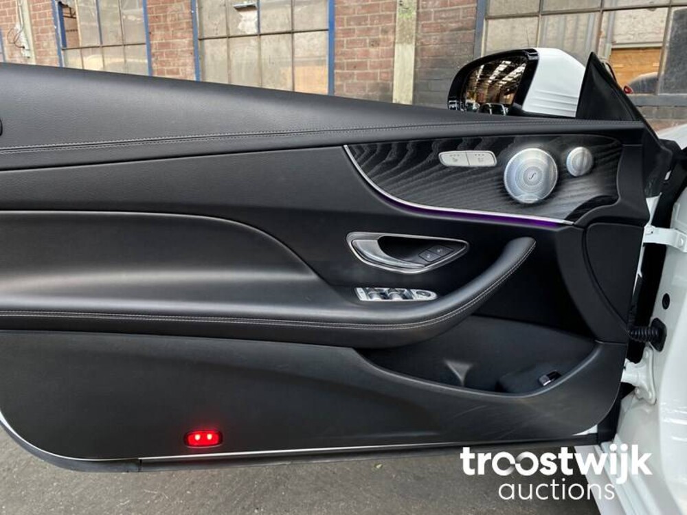 Mercedes-Benz E200 25th Anniversary Edition E-klasse Cabriolet 184PS 2017, K-100-KP