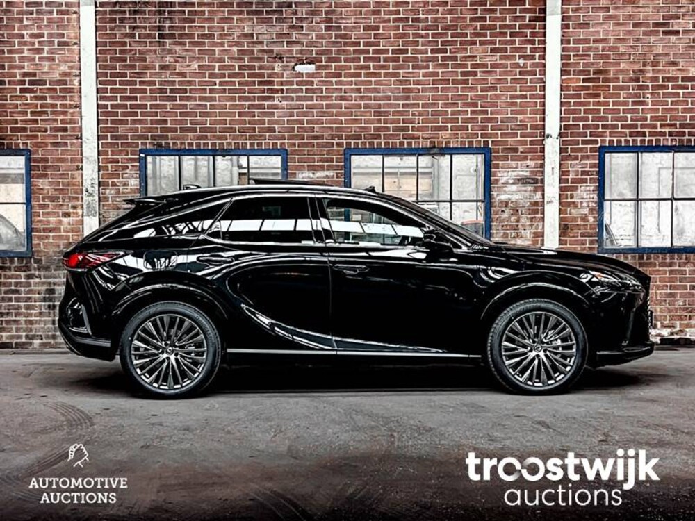 Lexus RX450H+ President  309 PS 2023 RX-Serie -10 Jahre Garantie-