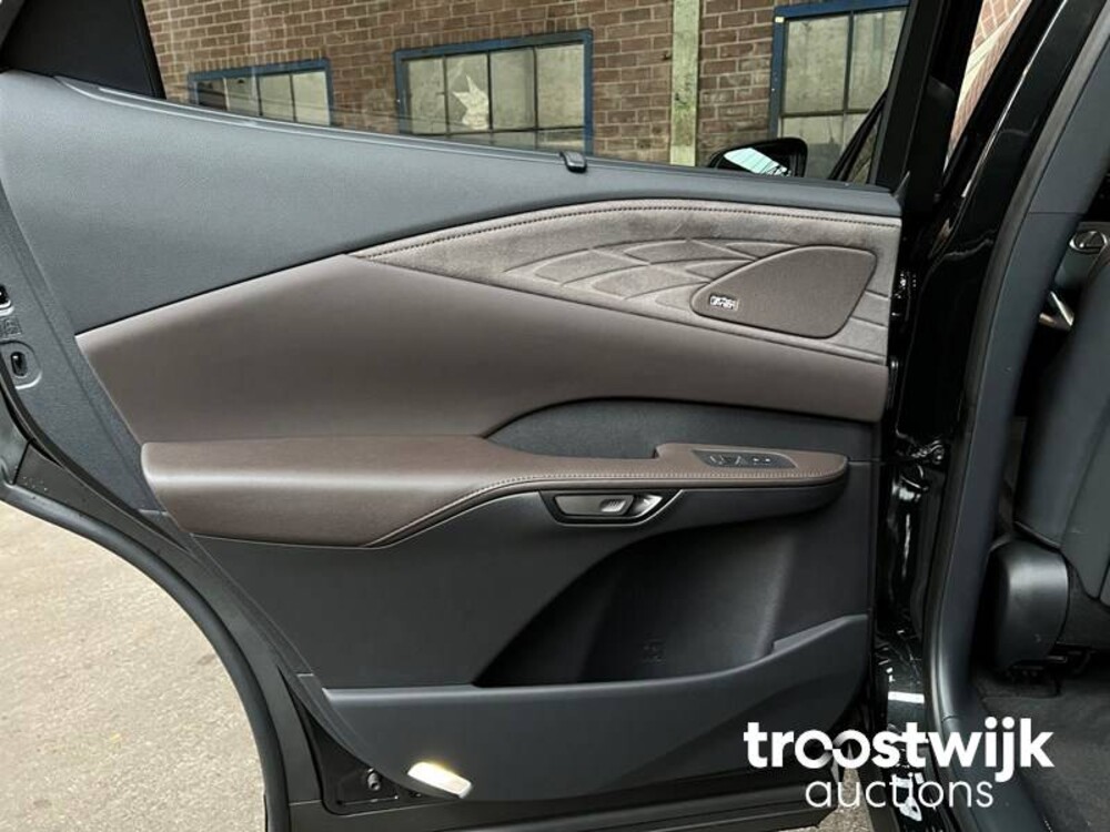 Lexus RX450H+ President  309 PS 2023 RX-Serie -10 Jahre Garantie-