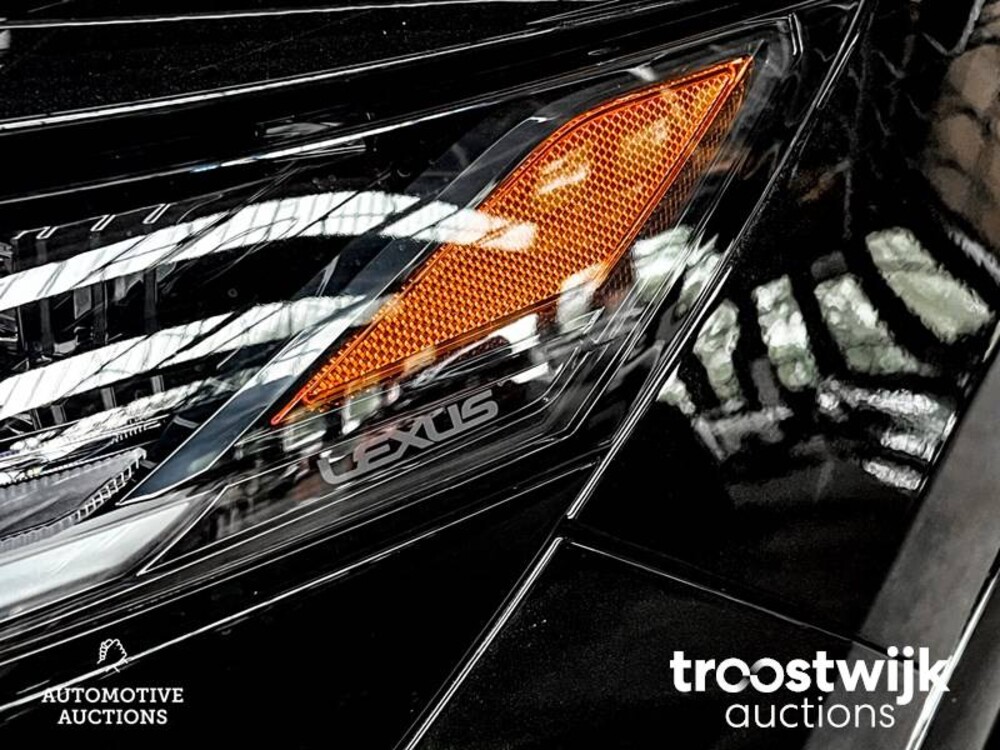 Lexus RX450H+ President  309 PS 2023 RX-Serie -10 Jahre Garantie-