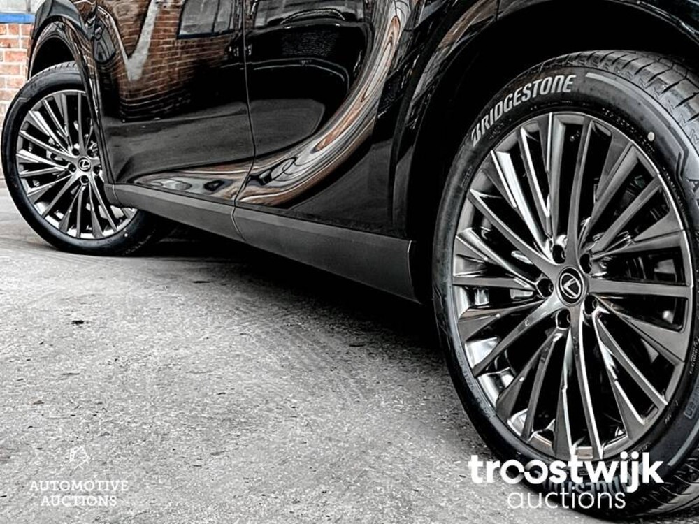 Lexus RX450H+ President  309 PS 2023 RX-Serie -10 Jahre Garantie-