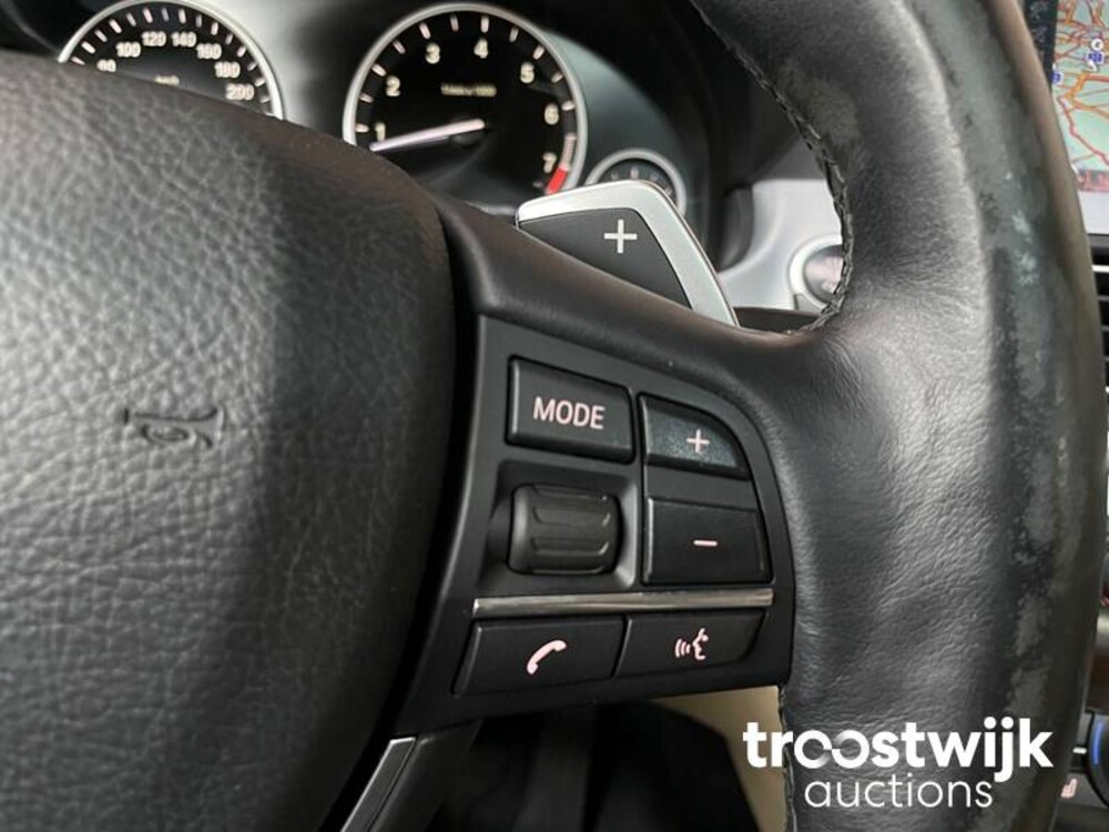 BMW 640i 3.0 L6 6er Serie 235PS 2012