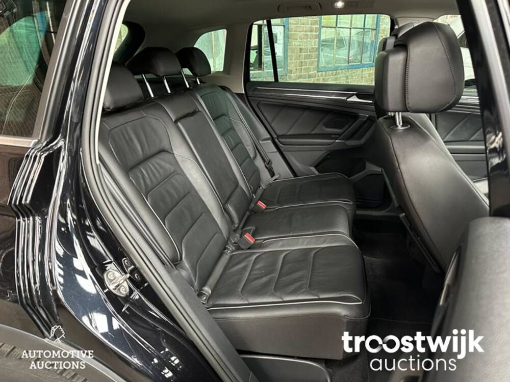 Volkswagen Tiguan 2.0 TDI Connected 190PS 2016, NF-933-L