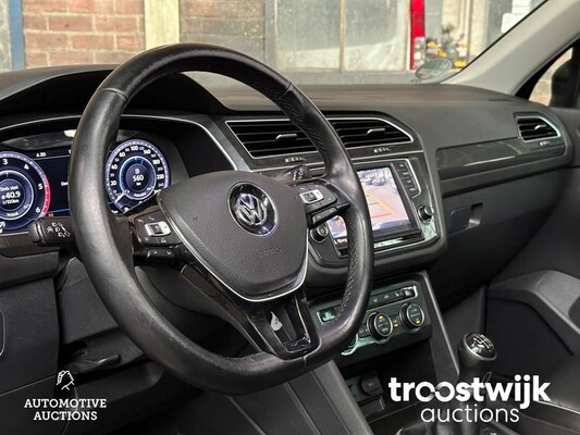 Volkswagen Tiguan 2.0 TDI Connected 190pk 2016, NF-933-L