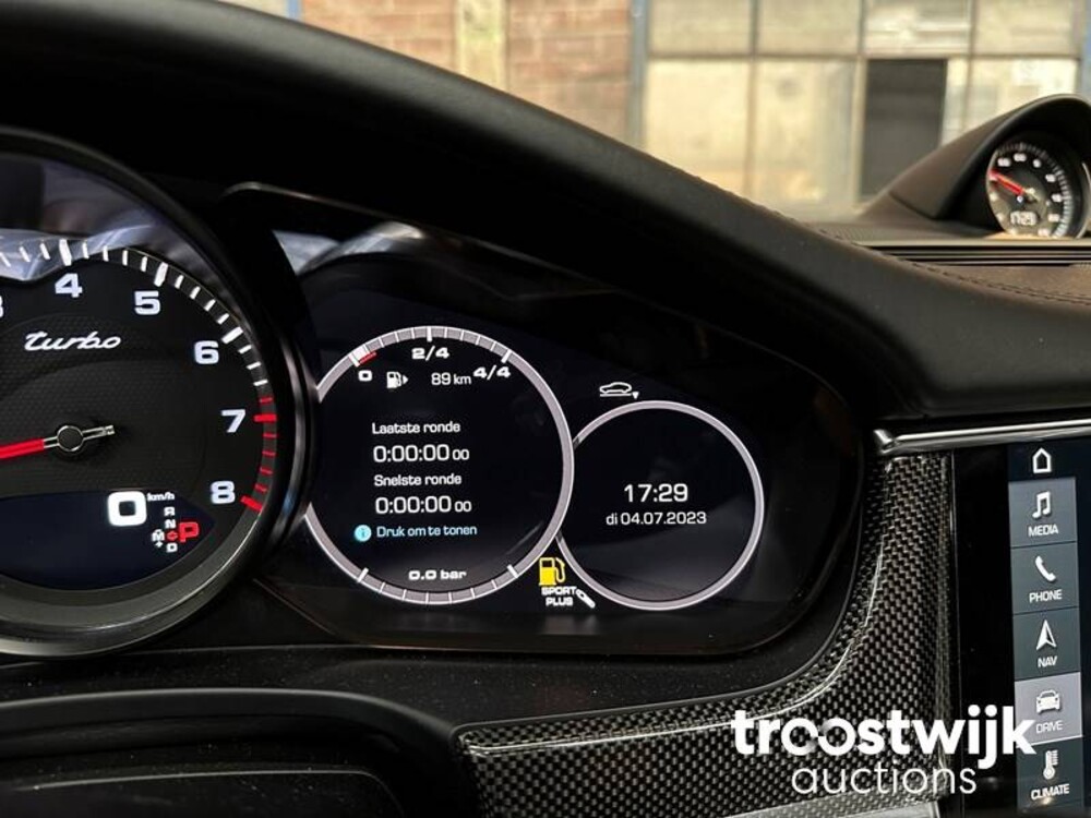 Porsche Panamera Turbo 4.0 V8 549 PS NEUES MODELL (2017 MY) Sport Chrono, L-894-DF