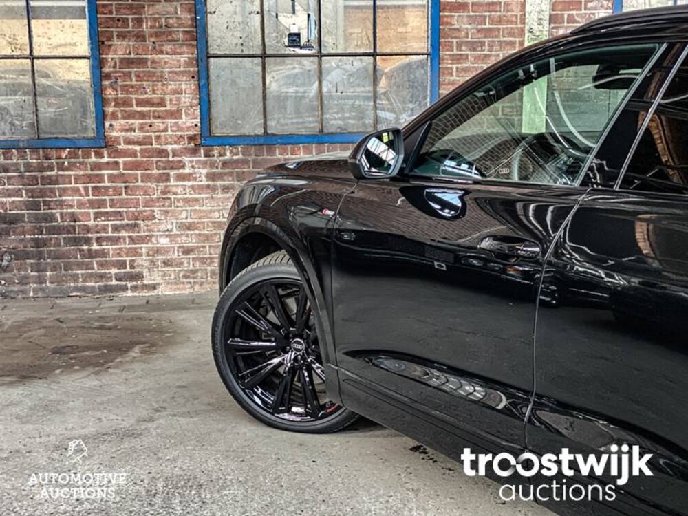 Audi Q8 60 TFSIe S-Line 3.0 Quattro  467 PS 2022, T-001-HD