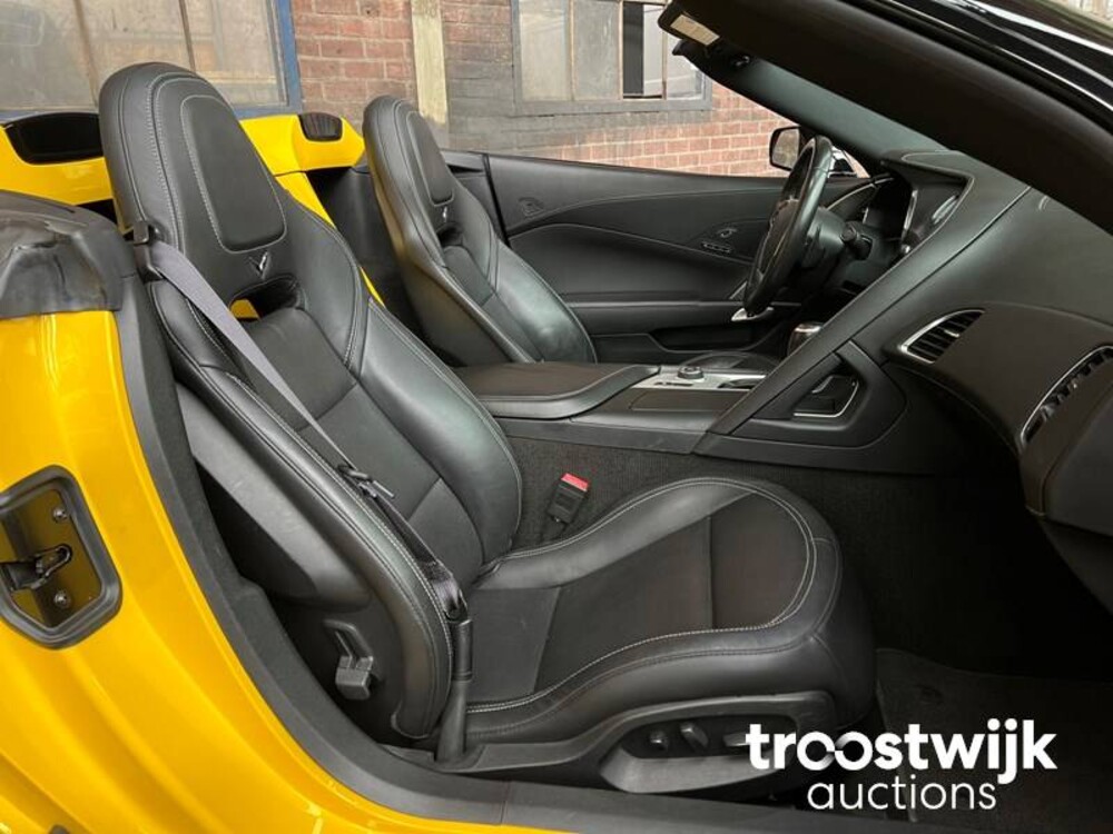 Chevrolet Corvette C7 Convertible 6.2 V8 Stingray 466PS 2015, L-032-RG